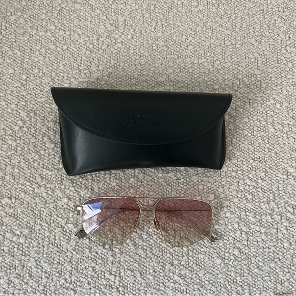 Sunday Somewhere Rae in Pink Gradient - Picture 2 of 2